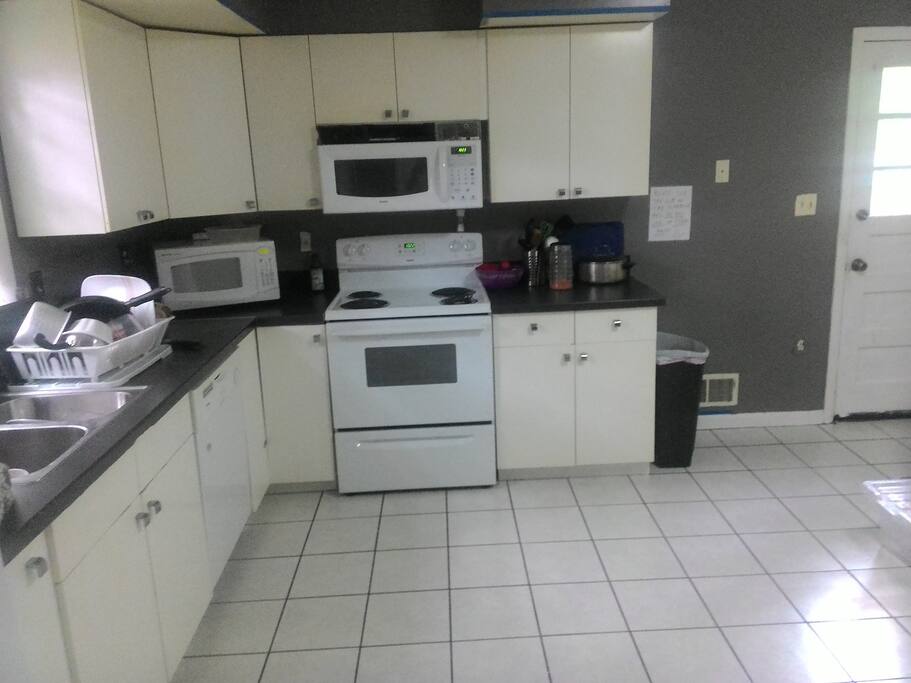 Kitchen avaliable