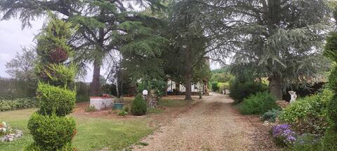 Gîte de Poulas near Beauval Zoo