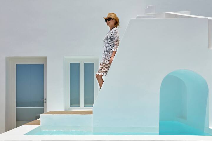 Olia Pond, 2 bedrooms, 2 jacuzzi, hammam, views gallery image 2