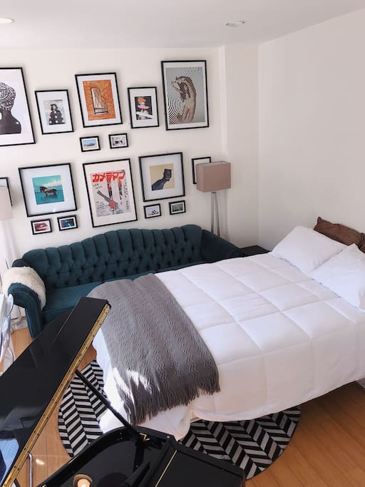 Queen Size bed
