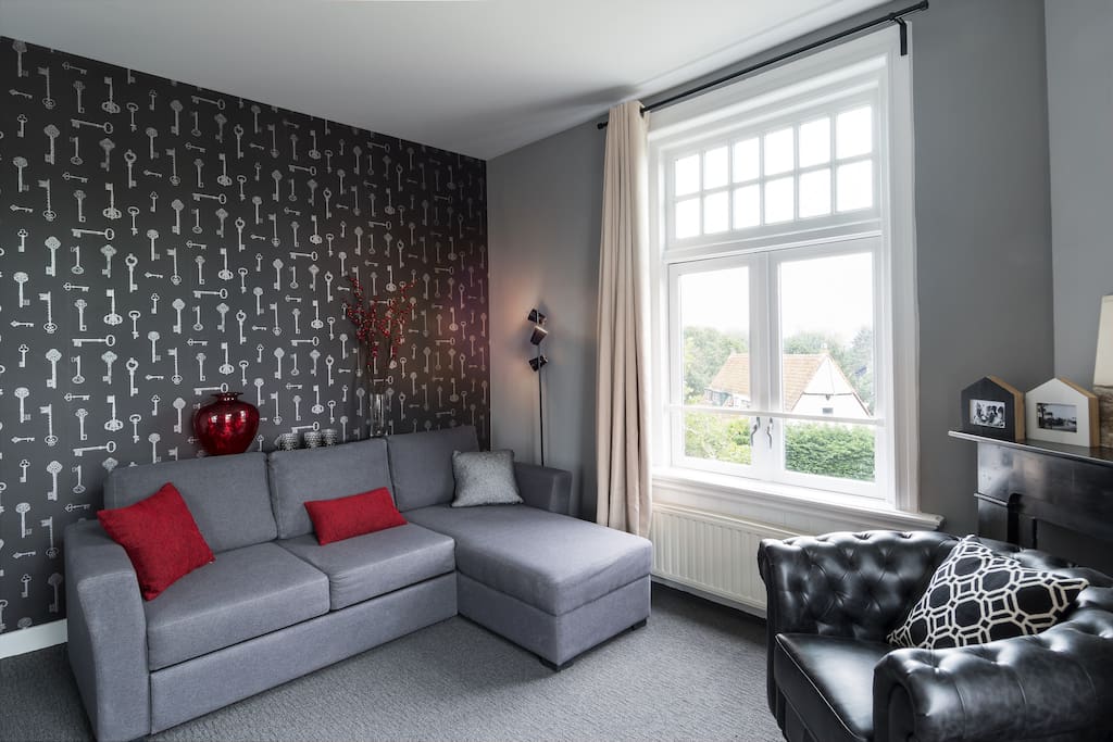 Spacious livingroom