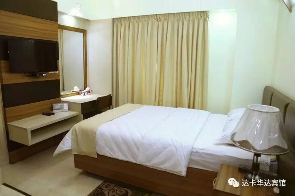 家庭套房(含会客厅及厨房)