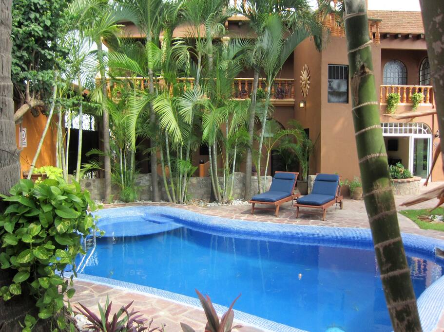 Shared pool area
