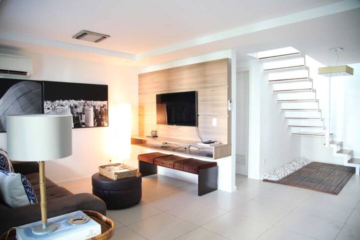 Cobertura Duplex 270m2 Leblon, Praia Bares, etc gallery image 3