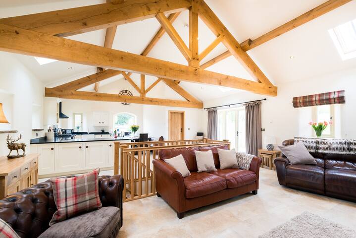 The Granary Luxury Holiday Cottage In Waddington Cottages For