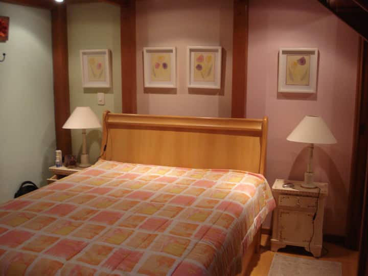 Chumba cha kulala cha Master bedroom ghorofa ya pili
