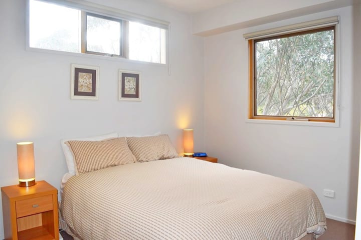 Bed 3
