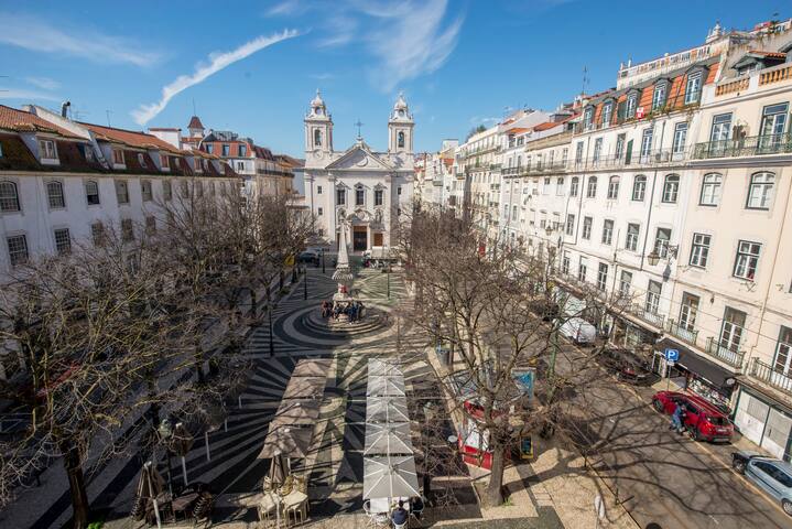 Luxurious Cais do Sodré: 4 bedrooms with view gallery image 2