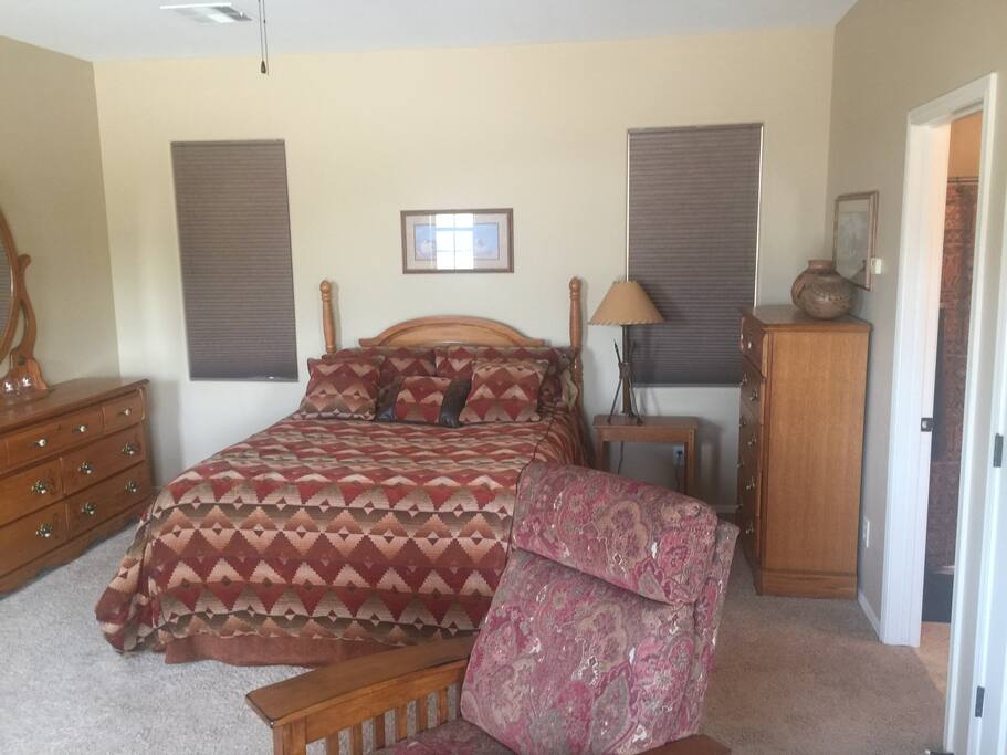 Queen size bed