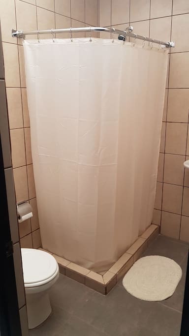 Elegant private bathroom