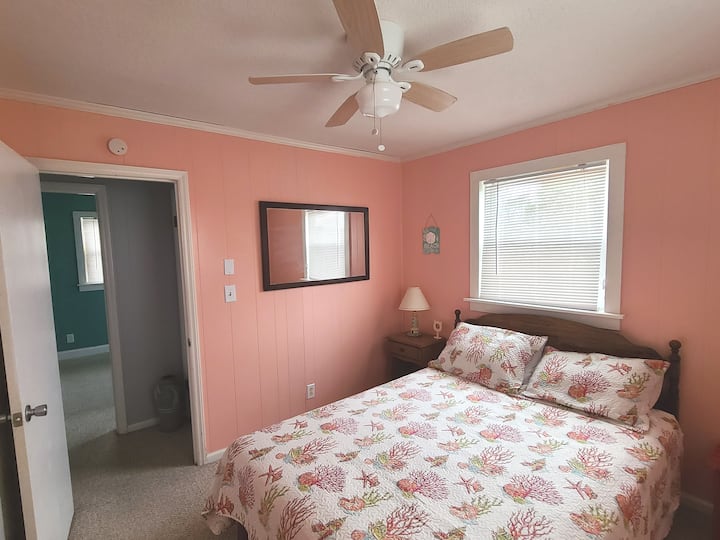 Chambre avec lit Queen Size, à l'étage 