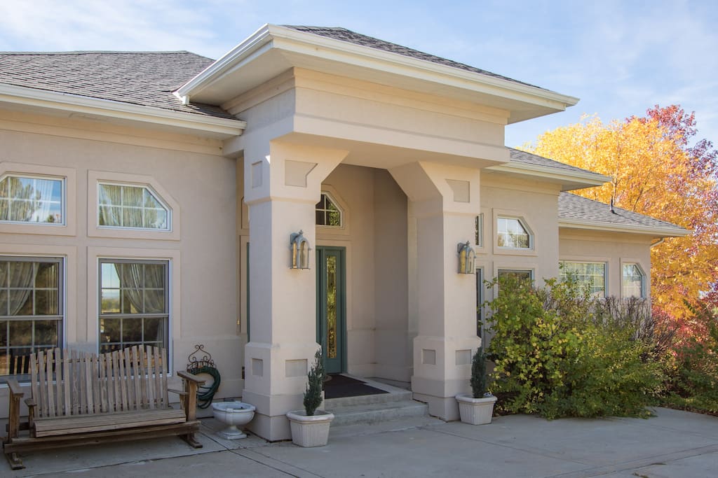 Front entrance to the Williams' home and Sunlight Fun in Erie, CO