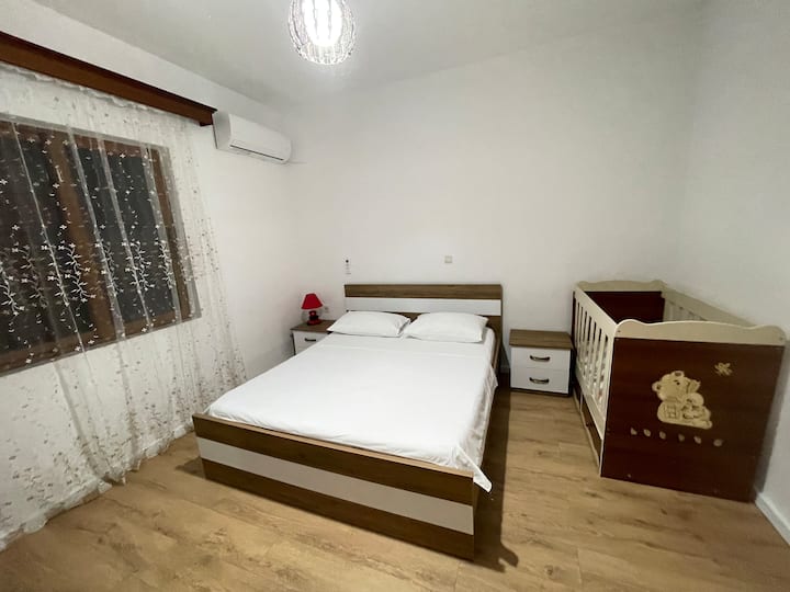 Dhomë gjumi 1