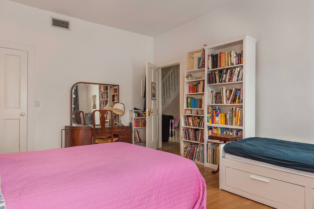 Pink Flamingo Room