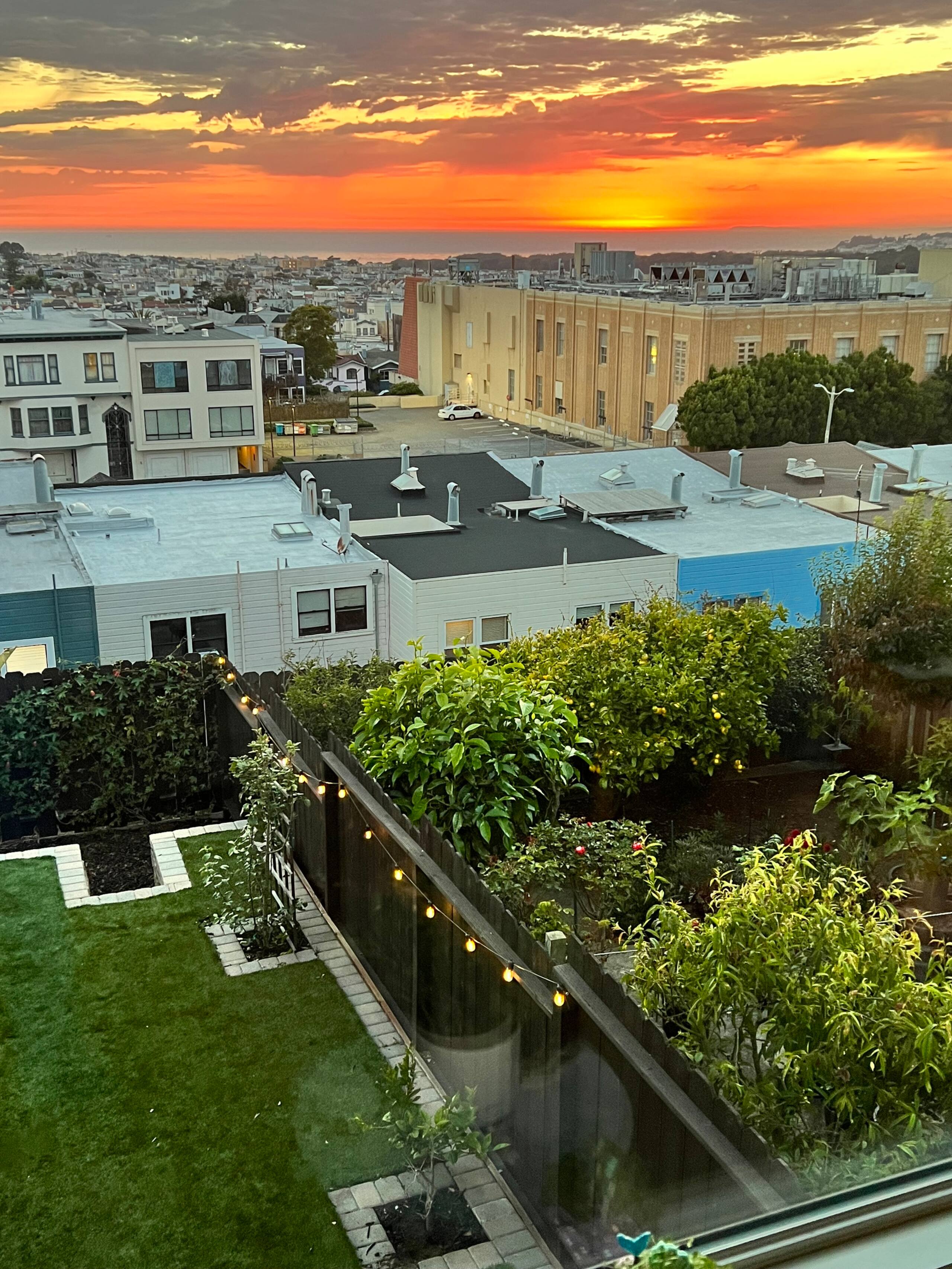 Home in San Francisco · ★5.0 · 2 bedrooms · 3 beds · 1 bath - Image 29