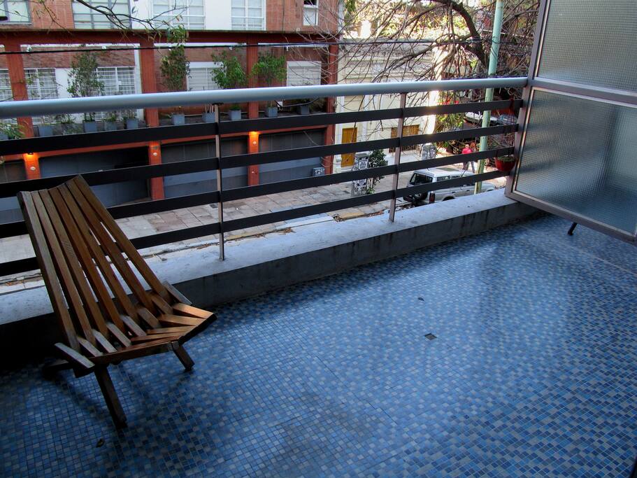 Balcón terraza para disfrutar las tardes