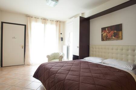 New apartment with parking included - อพาร์ทเมนท์