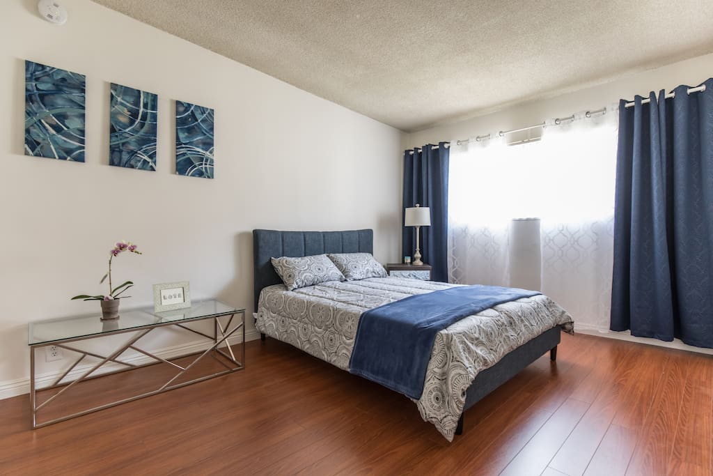 Large bedroom with queen size bed