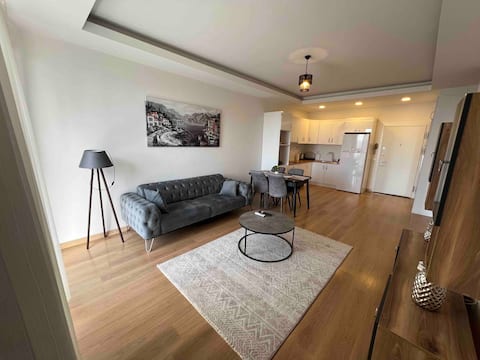 Large Cool 1+1 Flat Great Location Elit Palace