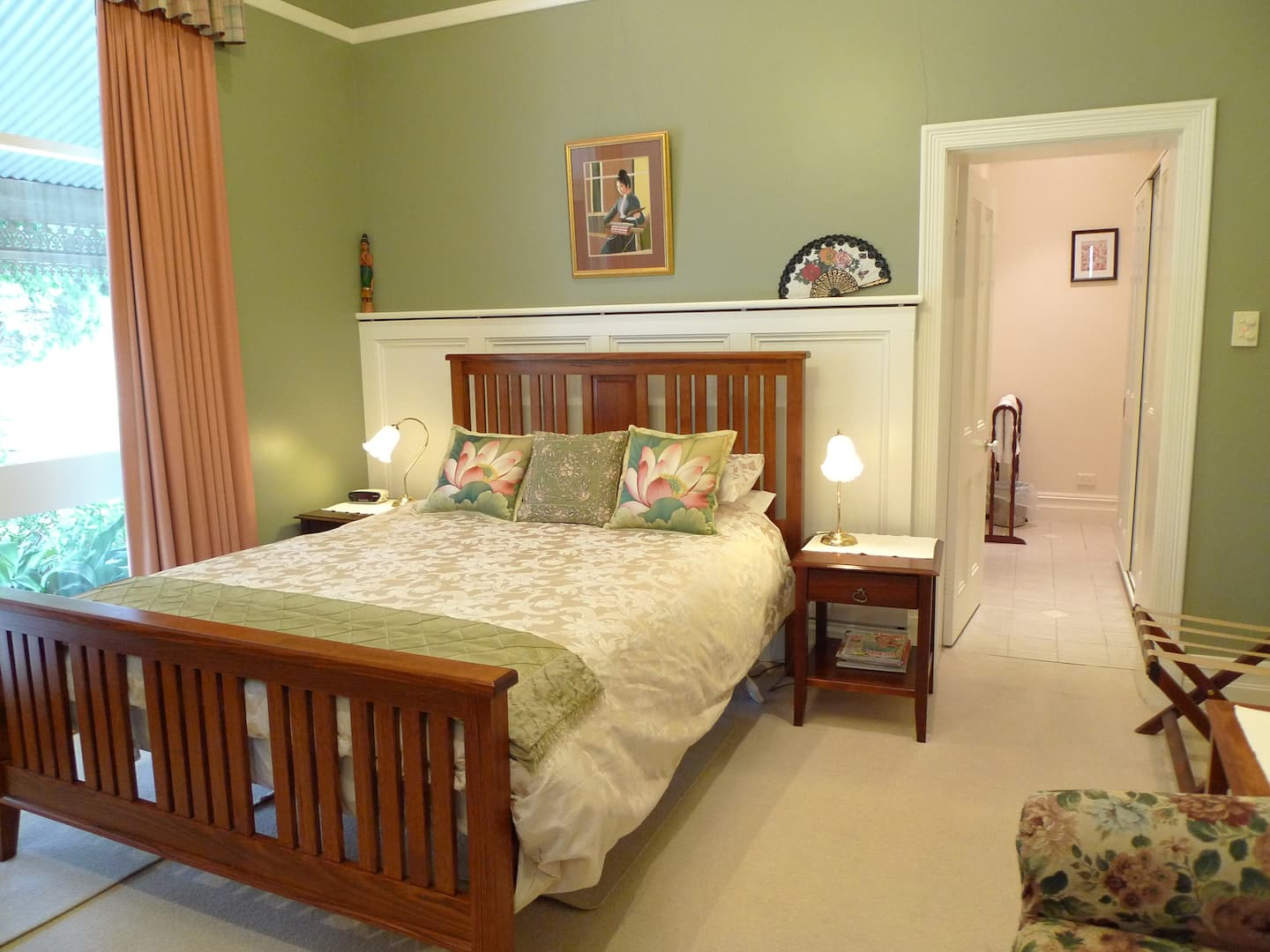Strathlyn Spa Garden Suites