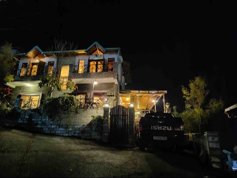 Cozy 3 bedroom cottage nestled in Kumaon hills