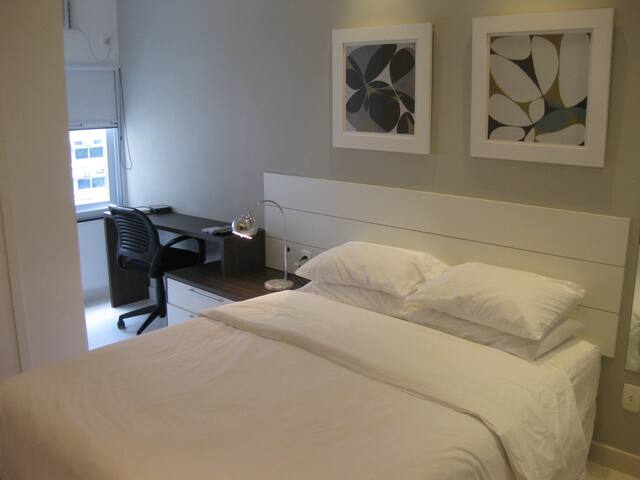 Ipanema 602 gallery image 3