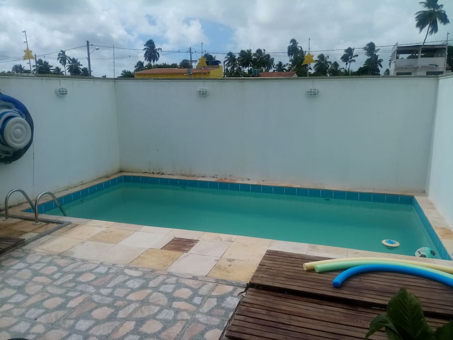 Piscina vista inferior