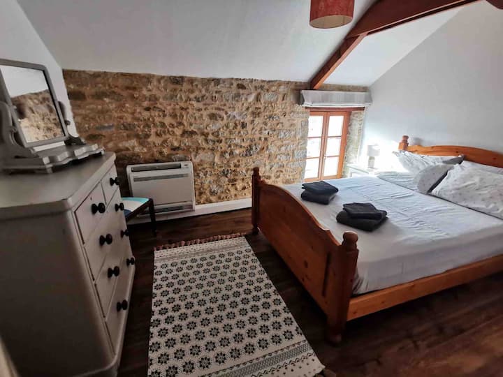 საძინებელი 3