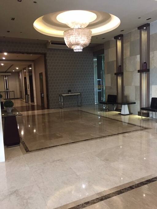 Main Lobby going to lift