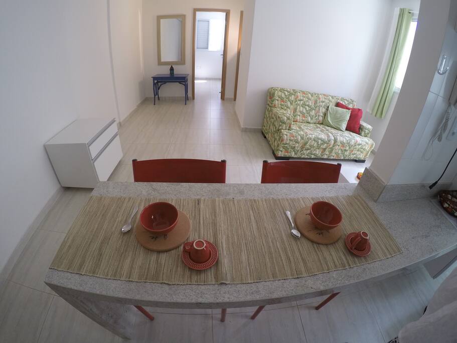 Visão geral a partir da bancada da cozinha.