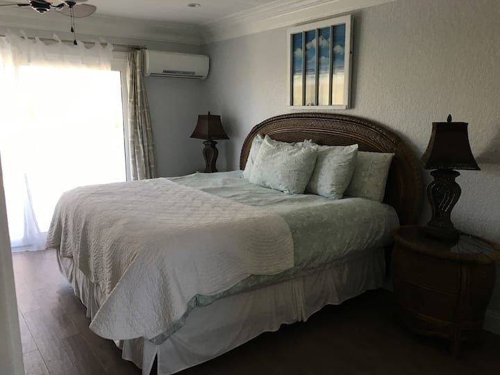 غرفة النوم الرئيسية