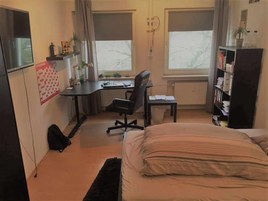 Schlafzimmer 2