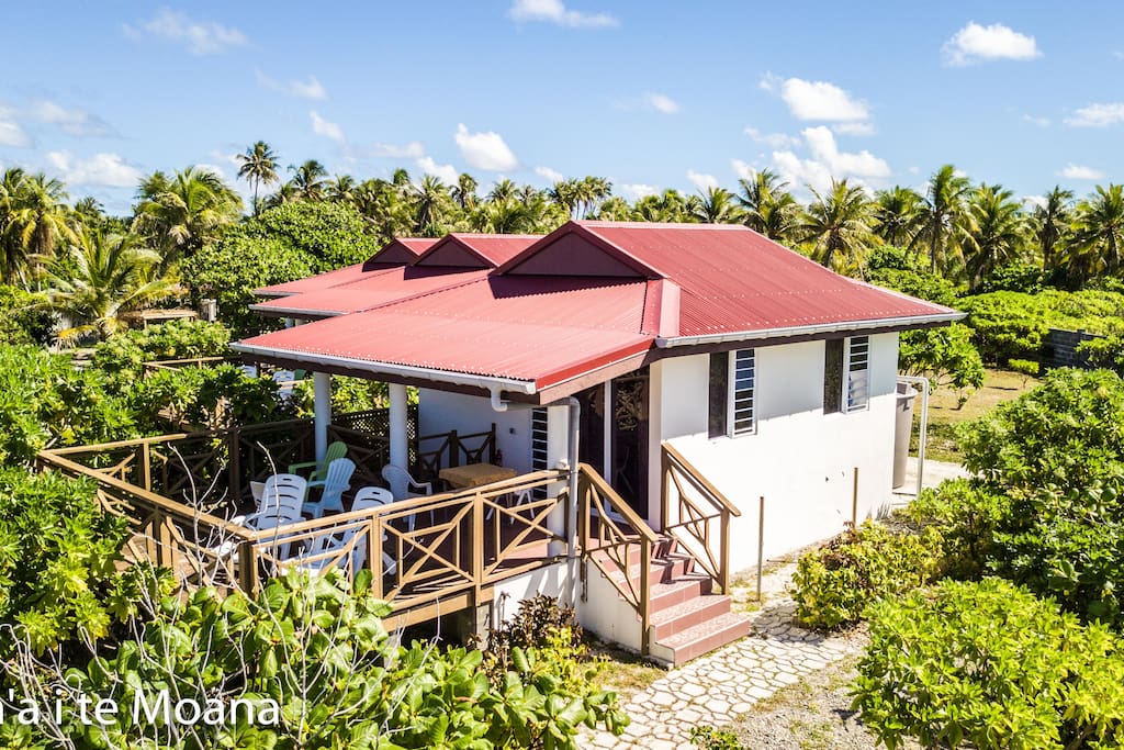 Va'a i te Moana Ocean View Bungalow Guesthouses for Rent in Avatoru, Îles TuamotuGambier