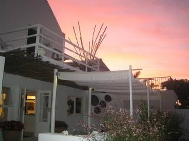 Tristan’s Beach House – Cape Town gallery image 3