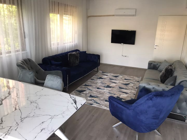 10 Minutes From The Sea/ 2+1 / 125m2/ Garden Floor - Kemer
