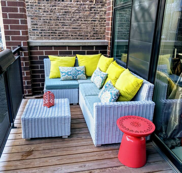 Furnished Patio