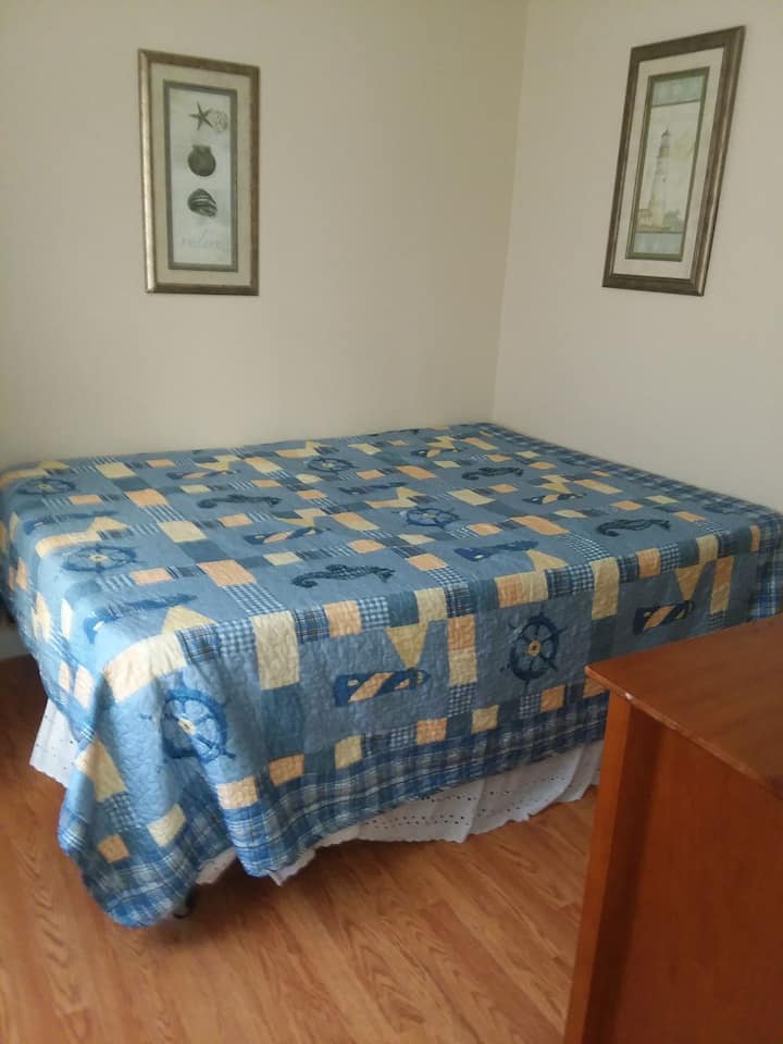 ห้องนอนแรกเตียงเต็มรูปแบบ