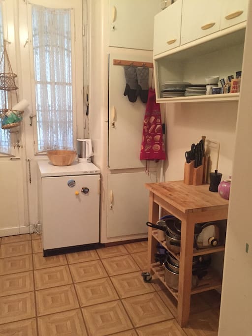 kitchen / entrance door