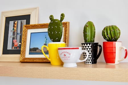 New, modern & central! A real Gem!!!