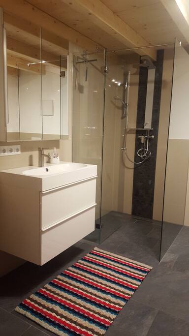 Badezimmer App.1