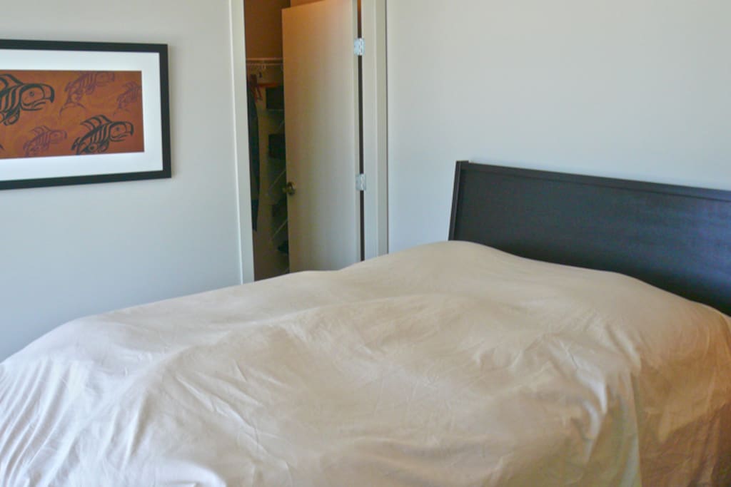 Master bedroom includes ensuite, small walkin closet and floor to ceiling windows