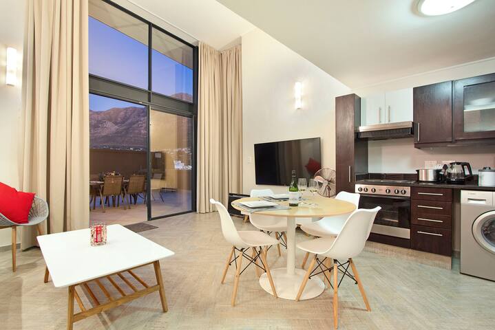 G Zero 3 @ The Breakers gallery image 2