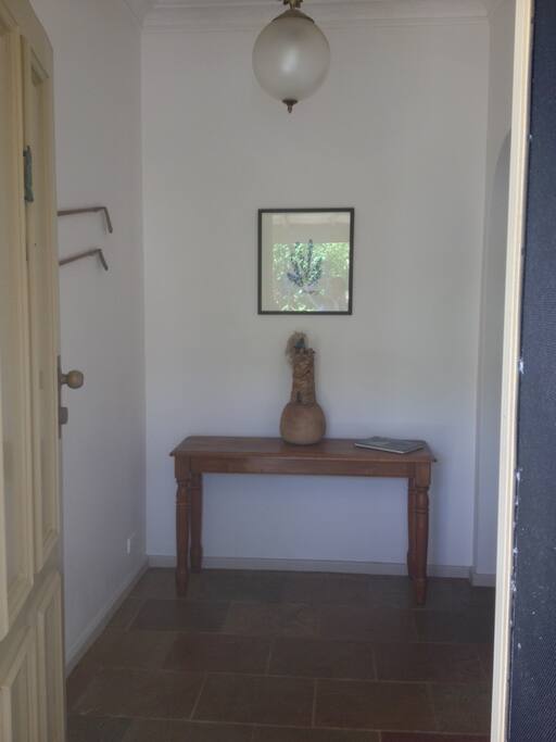 Large Seperate Entry Hall