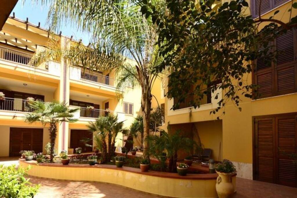 Interior garden