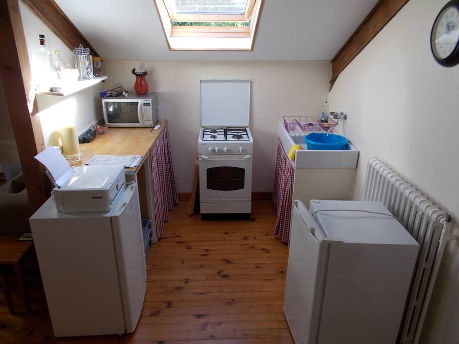 Small but functional kitchenette