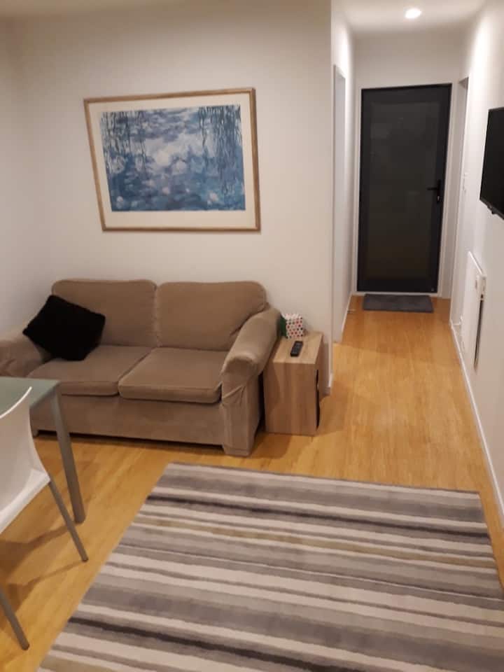 Albany 2 Bedroom Courtyard Retreat - オークランド