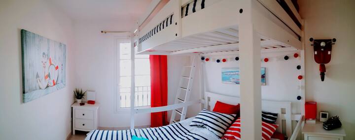 Guinguette Room