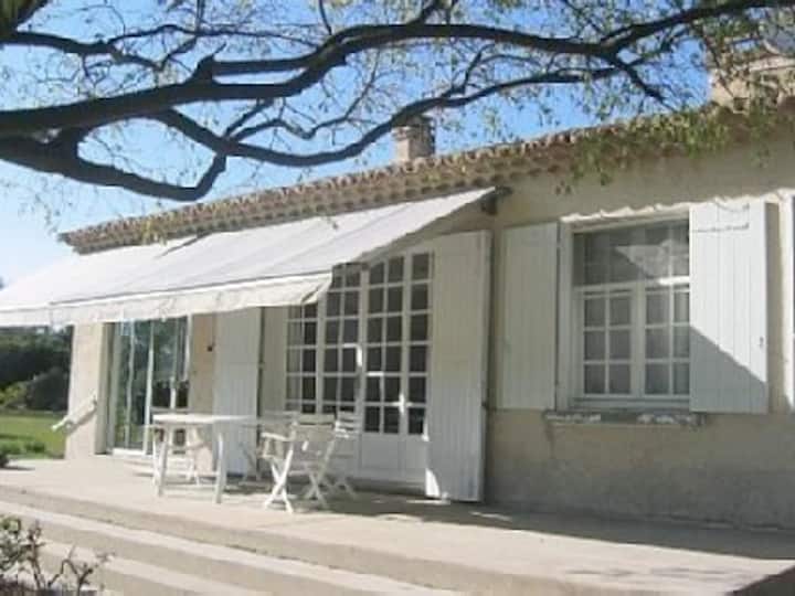 Casa De Campo Frente Al Luberon Y El Pueblo De Oppède Viejo - Gordes, Francia