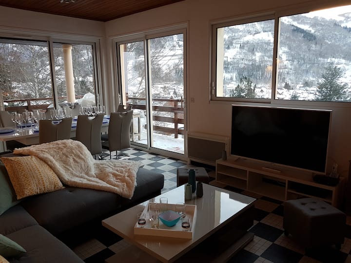 Exceptional accommodation 8 pers.  chalet Saint Lary