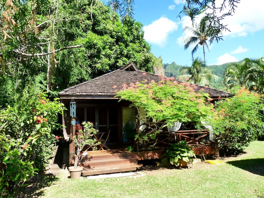 Fare Mahana côté lagon
